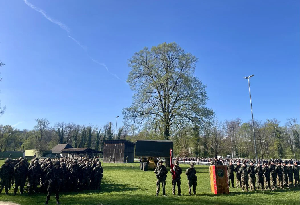 Staatsbürger in Uniform nehmen Verantwortung wahr, die Politik hat aber auch eine grosse Verantwortung ihnen gegenüber. Bild: zVg
